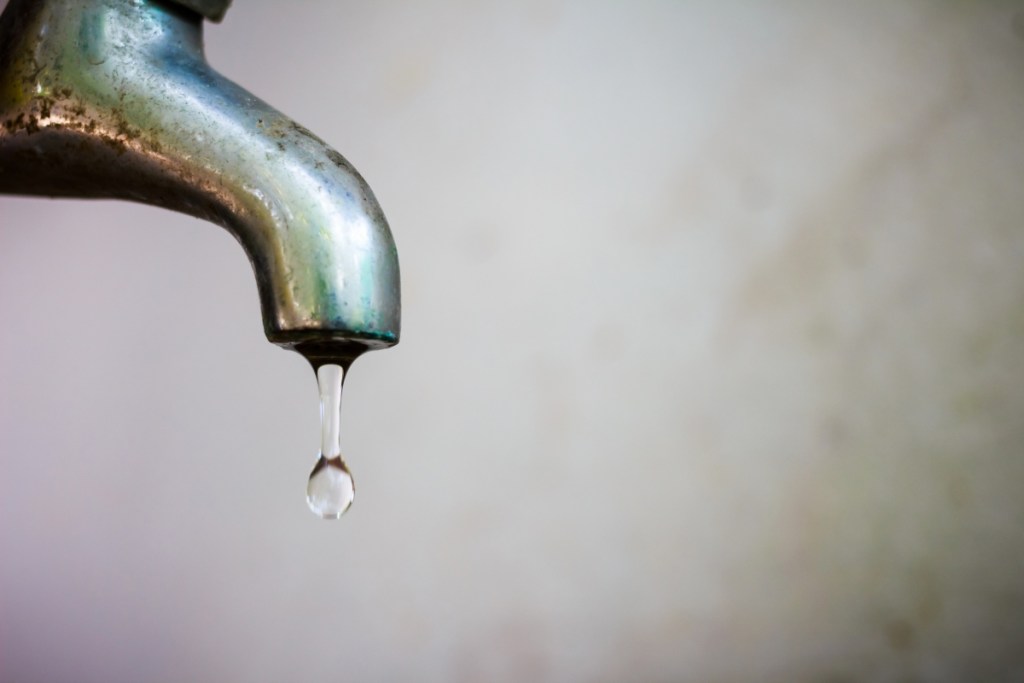how to fix a leaky faucet www.cheyennhauling.com