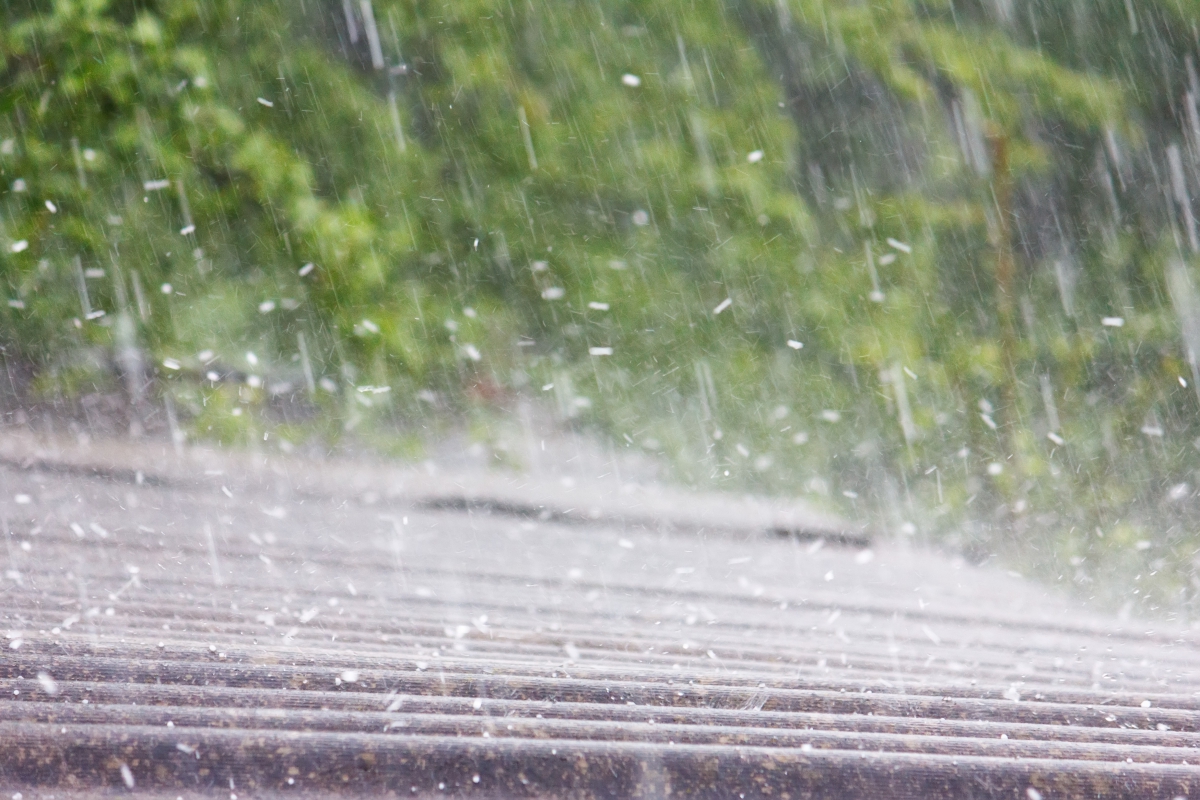 hail damage handyman service www.cheyennehauling.com