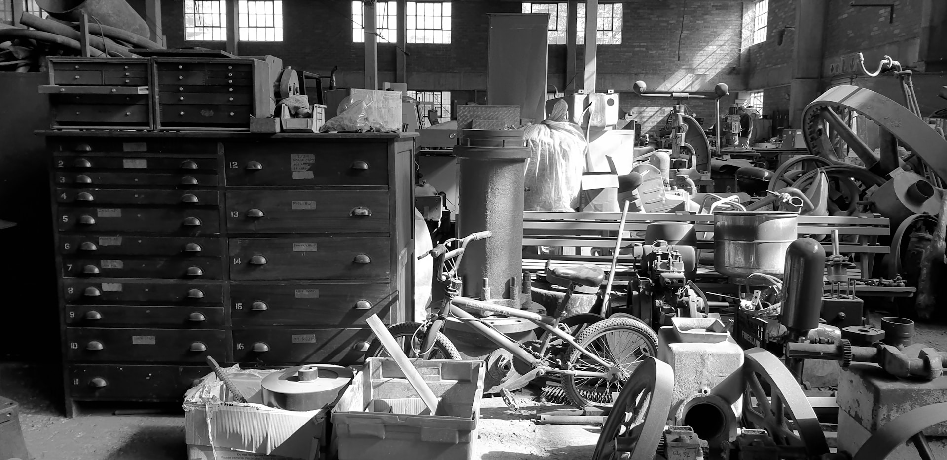 how junk removal services helps with hoarding disorder