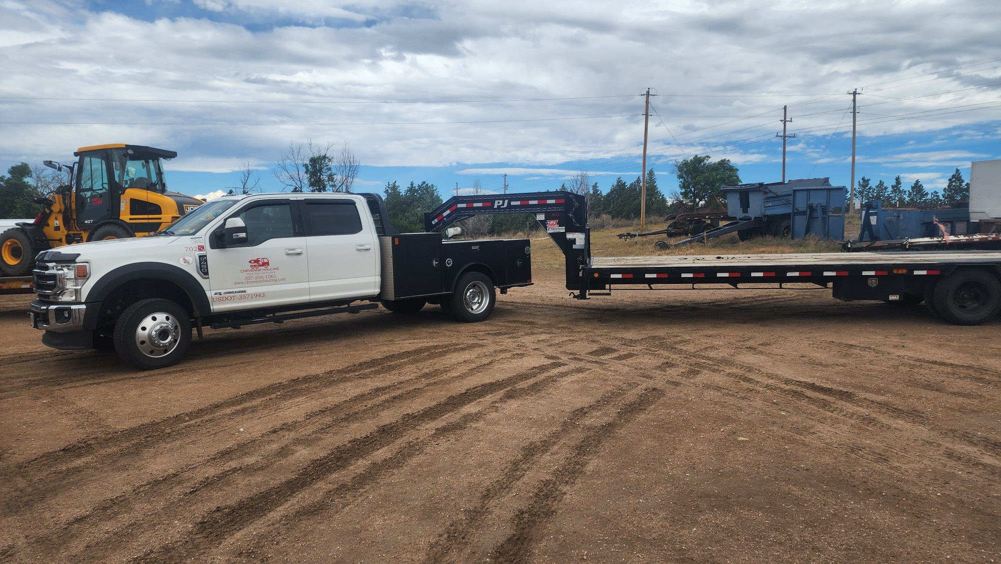 photo of cheyenne hauling www.cheyennehauling.com