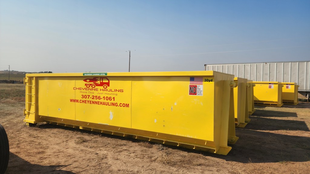 dumpster rental in Cheyenne www.cheyennehauling.com